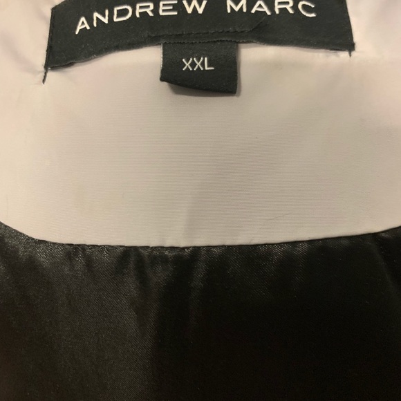 Grey quilted vest - Picture 2 of 2